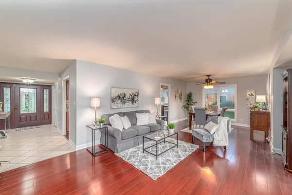 $3,200 | 21-w021 Marlborough Lane, Lombard, IL 60148