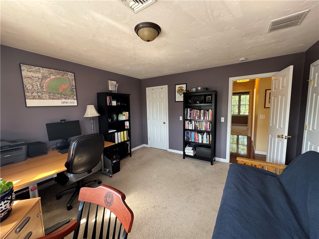 660 Cottage Street, Unit 6 Pawtucket, RI 02861 - Photo 23 of 32