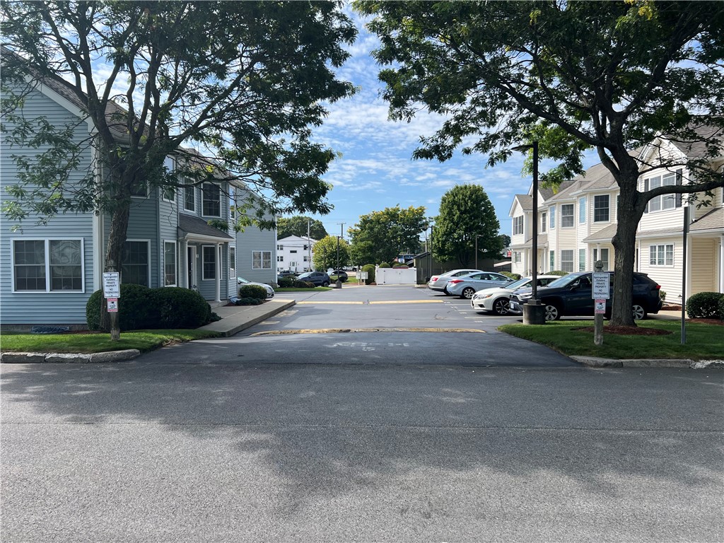 660 Cottage Street, Unit 6 Pawtucket, RI 02861 - Photo 32 of 32