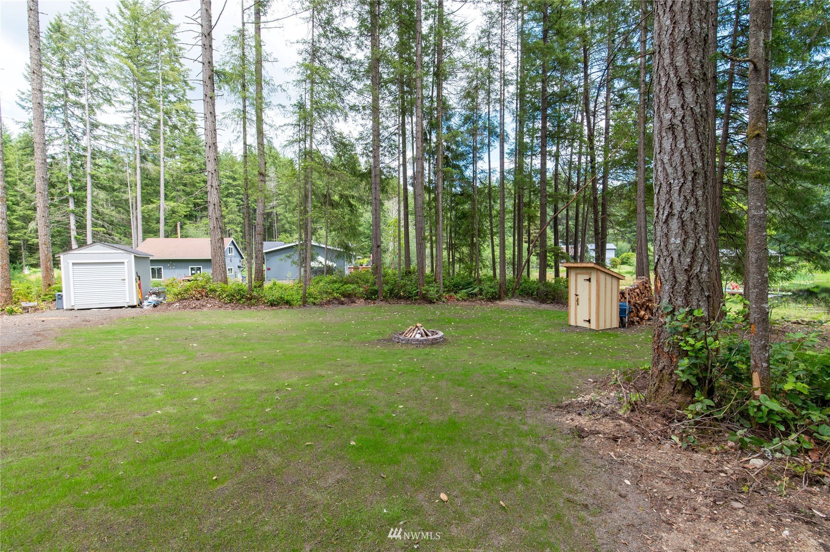 9924 Fairview Lake Road Southwest Port Orchard, WA 98367 - Photo 3 of 24 Gallery Image 3