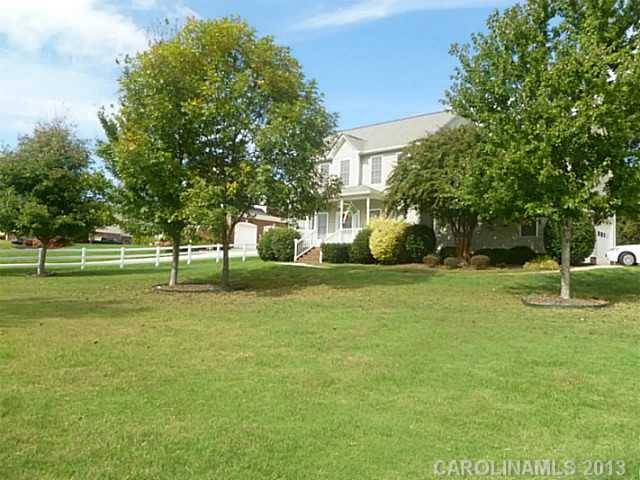 7219 Gilead Road Huntersville, NC 28078 - Photo 1 of 13 Gallery Image 1