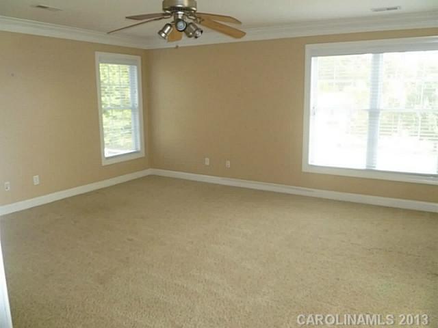 7219 Gilead Road Huntersville, NC 28078 - Photo 9 of 13 Gallery Image 9