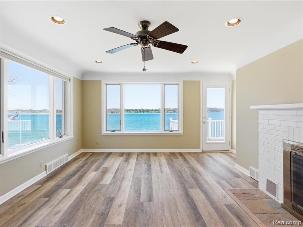 1265 River Road St. Clair, MI 48079 - Photo 13 of 48