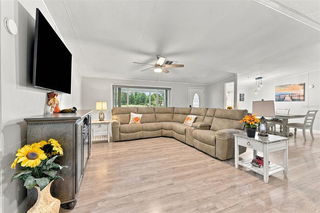 13429 Riada Way Dade City, FL 33525 - Photo 9 of 55 Gallery Image 9