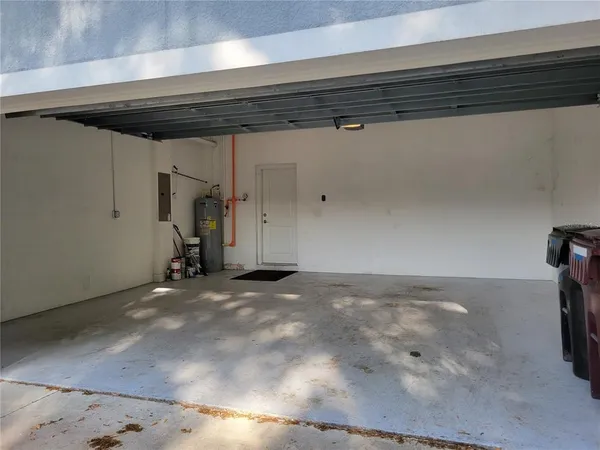 $3,100 | 1212 South Bumby Avenue, Orlando, FL 32806