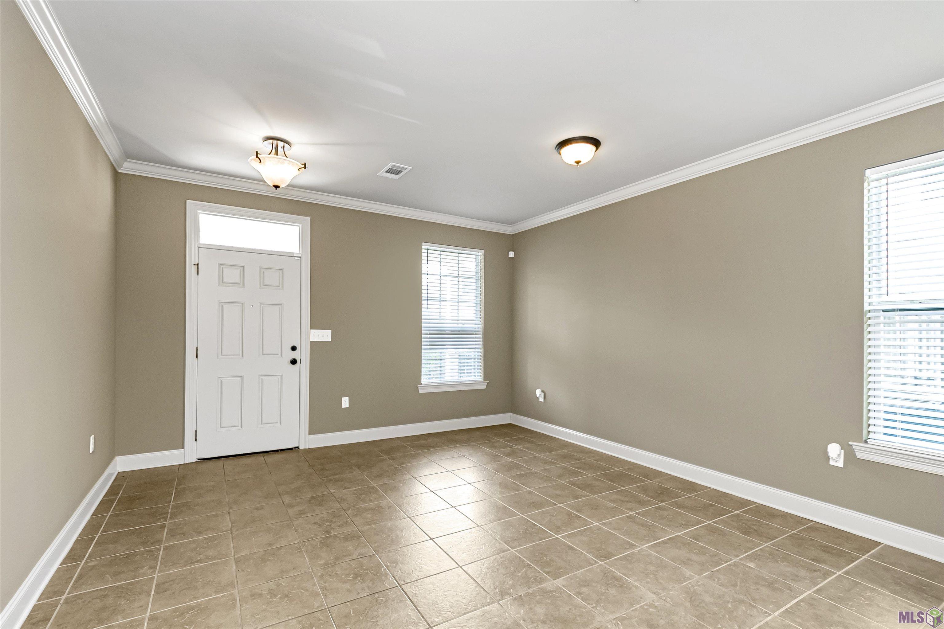 13819 Stone Gate Drive Baton Rouge, LA 70816 - Photo 8 of 24