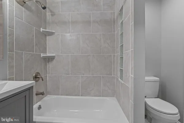 $475,000 | 823 Newington Avenue, Baltimore, MD 21217