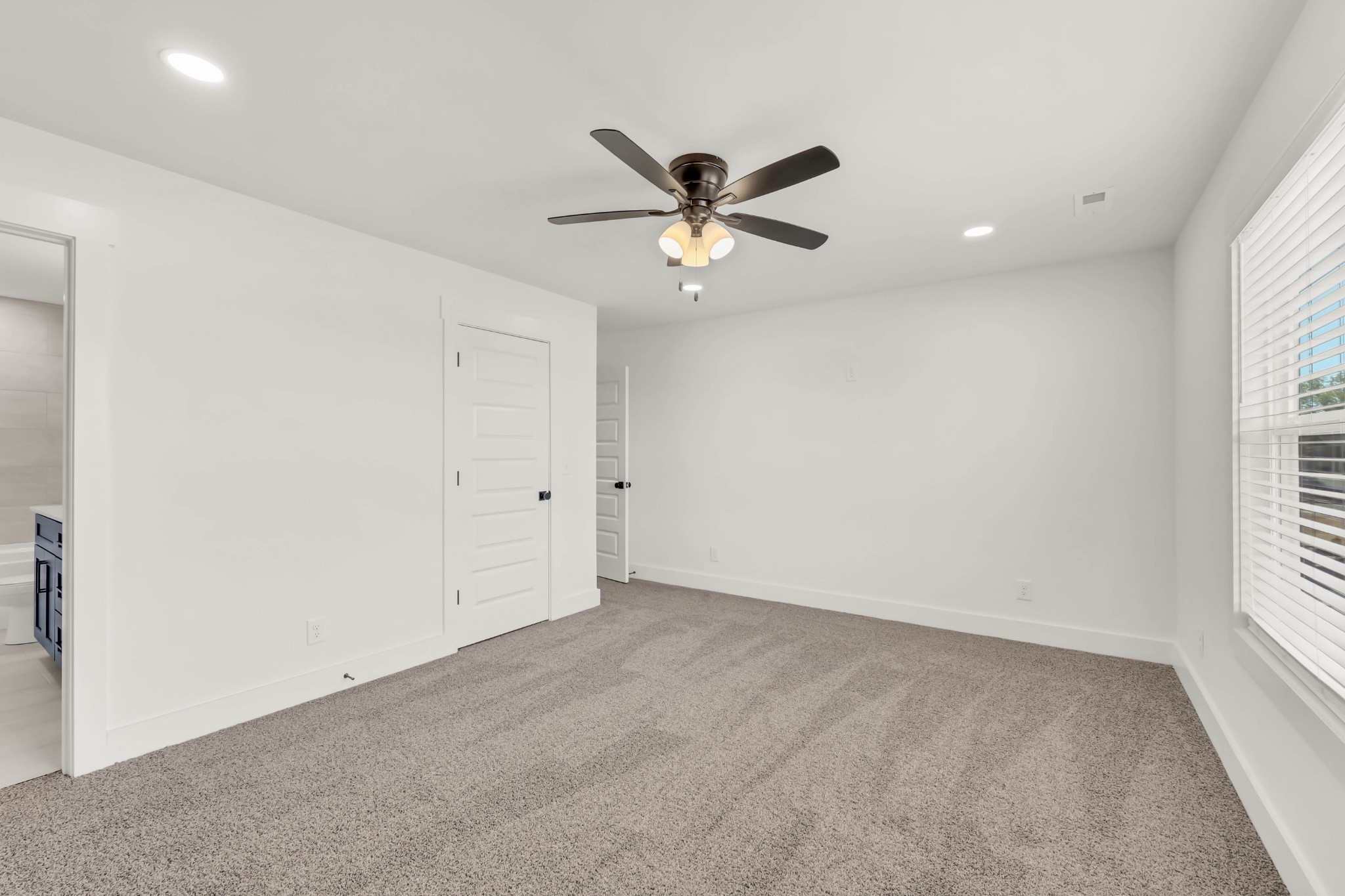352 Front Rdg Circle Clarksville, TN 37042 - Photo 19 of 29 Gallery Image 19