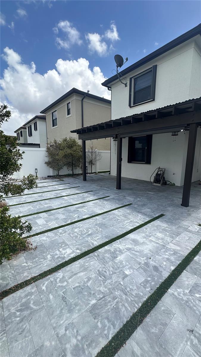 3423 West 110th Street Hialeah, FL 33018 - Photo 34 of 42 a view of a car garage