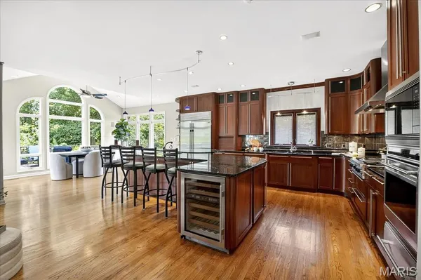 $1,425,000 | 202 Fick Farm Road, Chesterfield, MO 63005