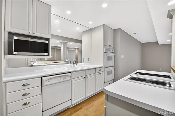 $1,425,000 | 202 Fick Farm Road, Chesterfield, MO 63005