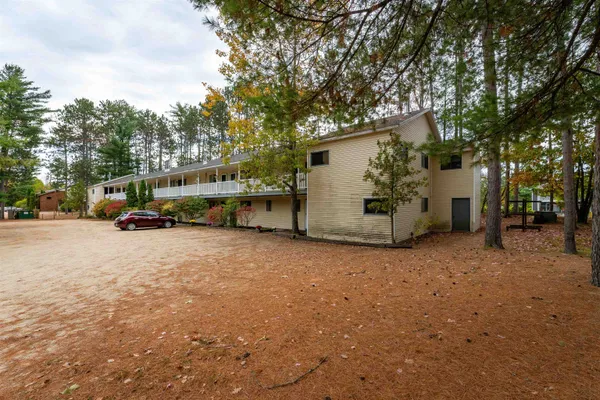 $189,000 | 42 Wylie Court, Unit 9, Conway, NH 03860