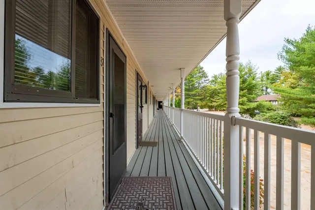 $189,000 | 42 Wylie Court, Unit 9, Conway, NH 03860