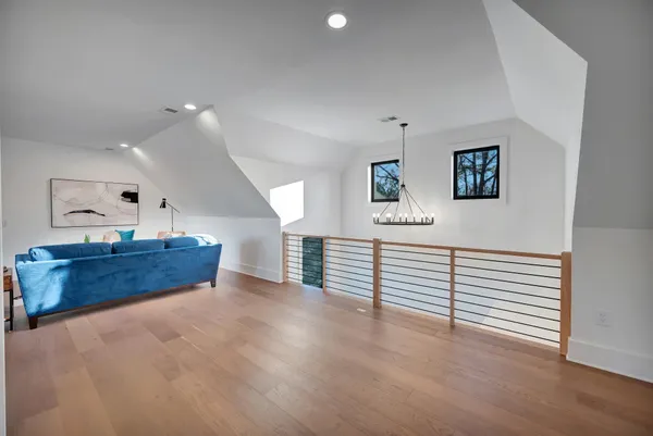 a view of a house with a yard and plants