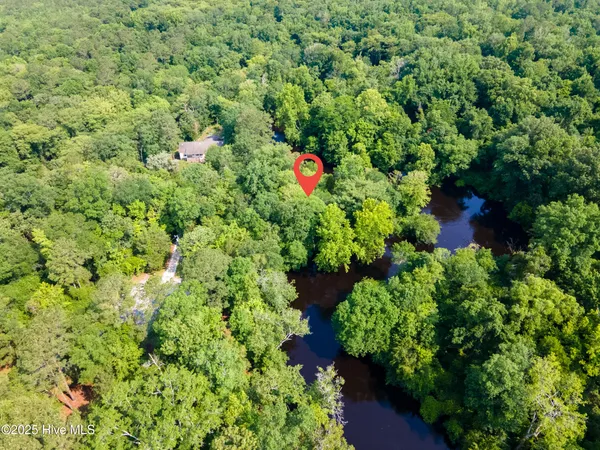 $70,000 | 366 Paul Drive, Trenton, NC 28585