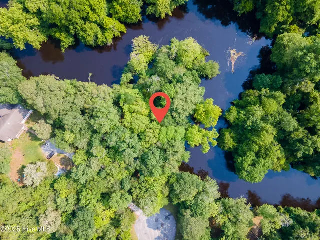 $70,000 | 366 Paul Drive, Trenton, NC 28585