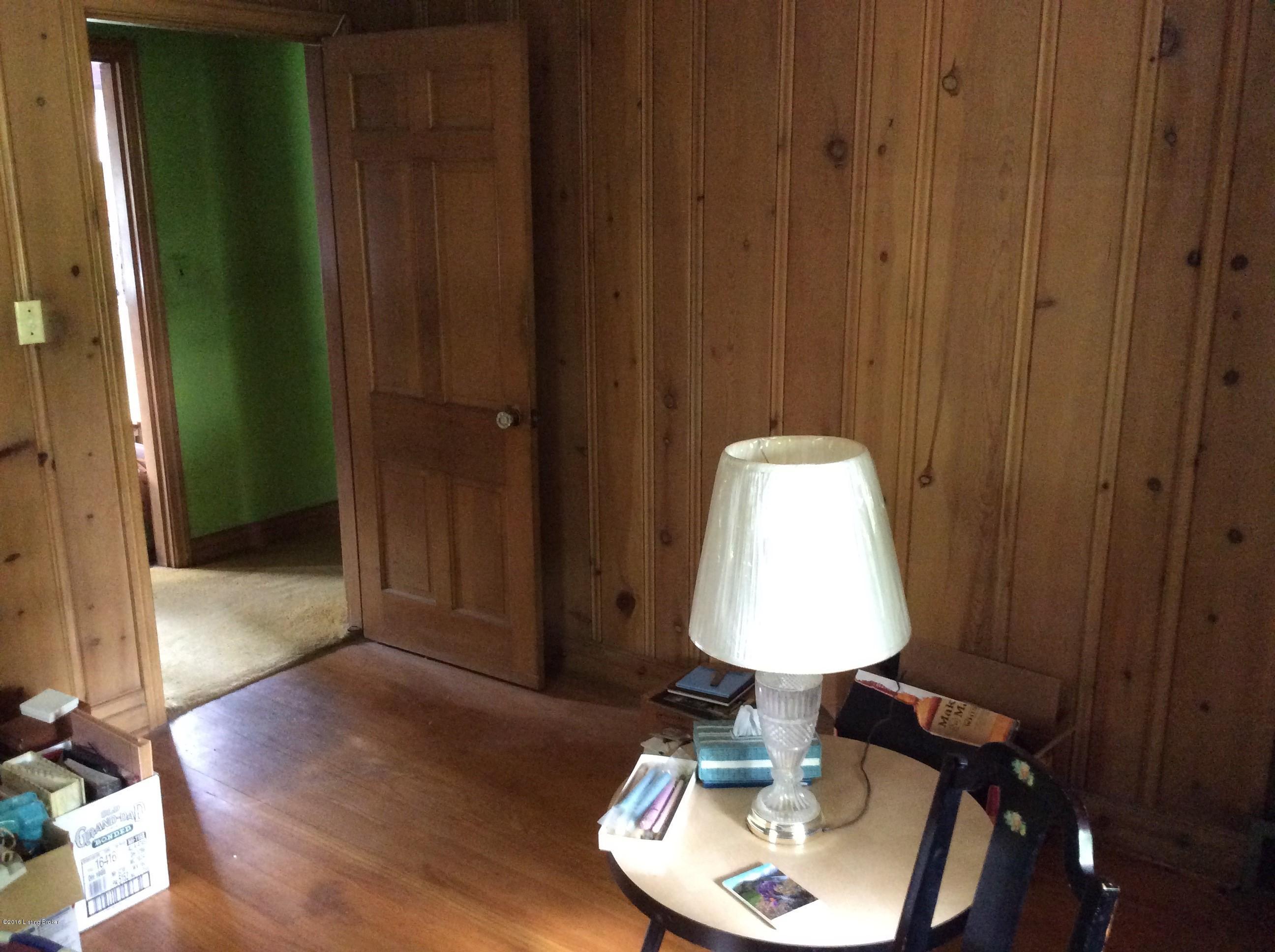 3311 Trinity Road Louisville, KY 40206 - Photo 8 of 16 Hardwood Floors