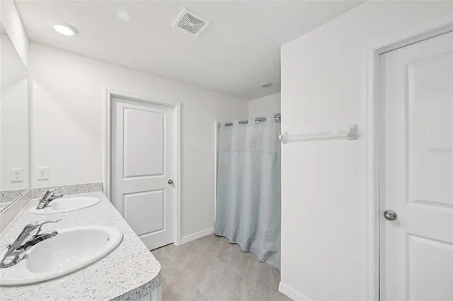 $420,000 | 5152 Plumeria Drive, Wimauma, FL 33598