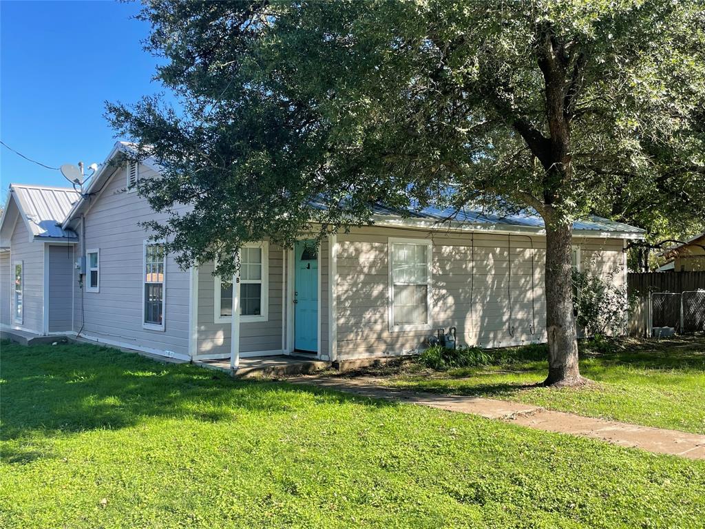 1391 B North Paddock St  