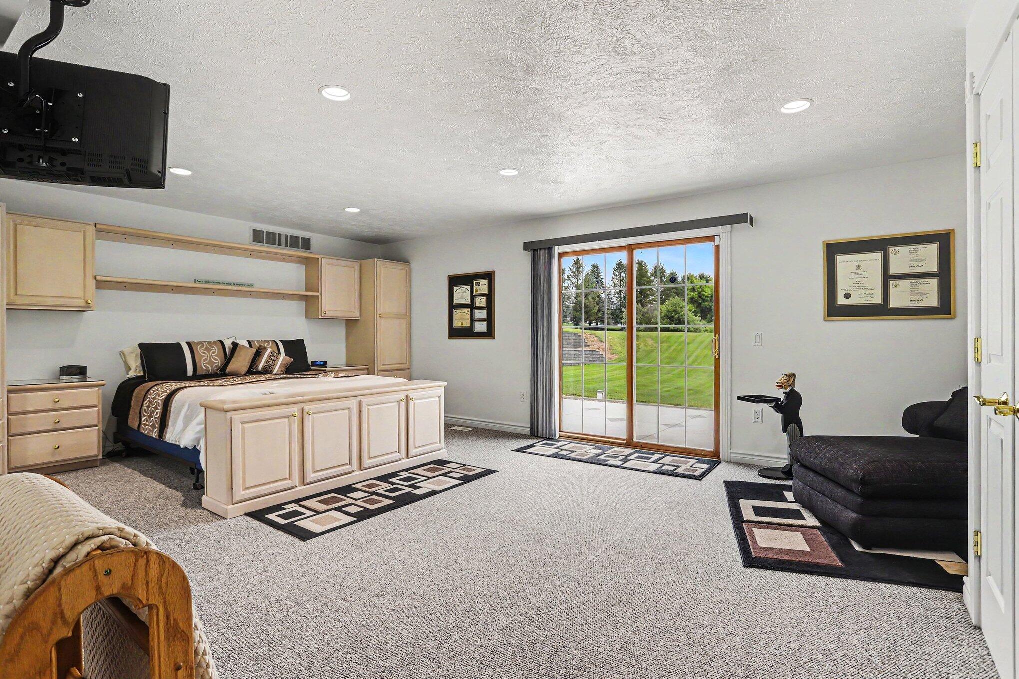 31 East Suttons Ridge Battle Creek, MI 49014 - Photo 9 of 28 009_file_2731