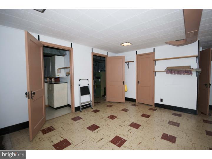 517 Netherwood Road Upper Darby, PA 19082 - Photo 15 of 25 Basement