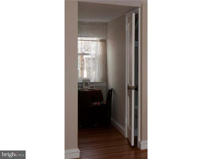 517 Netherwood Road Upper Darby, PA 19082 - Photo 20 of 25 Bedroom 2