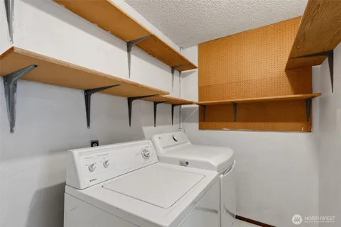 $299,998 | 4308 Northeast Sunset Boulevard, Unit V5, Renton, WA 98059