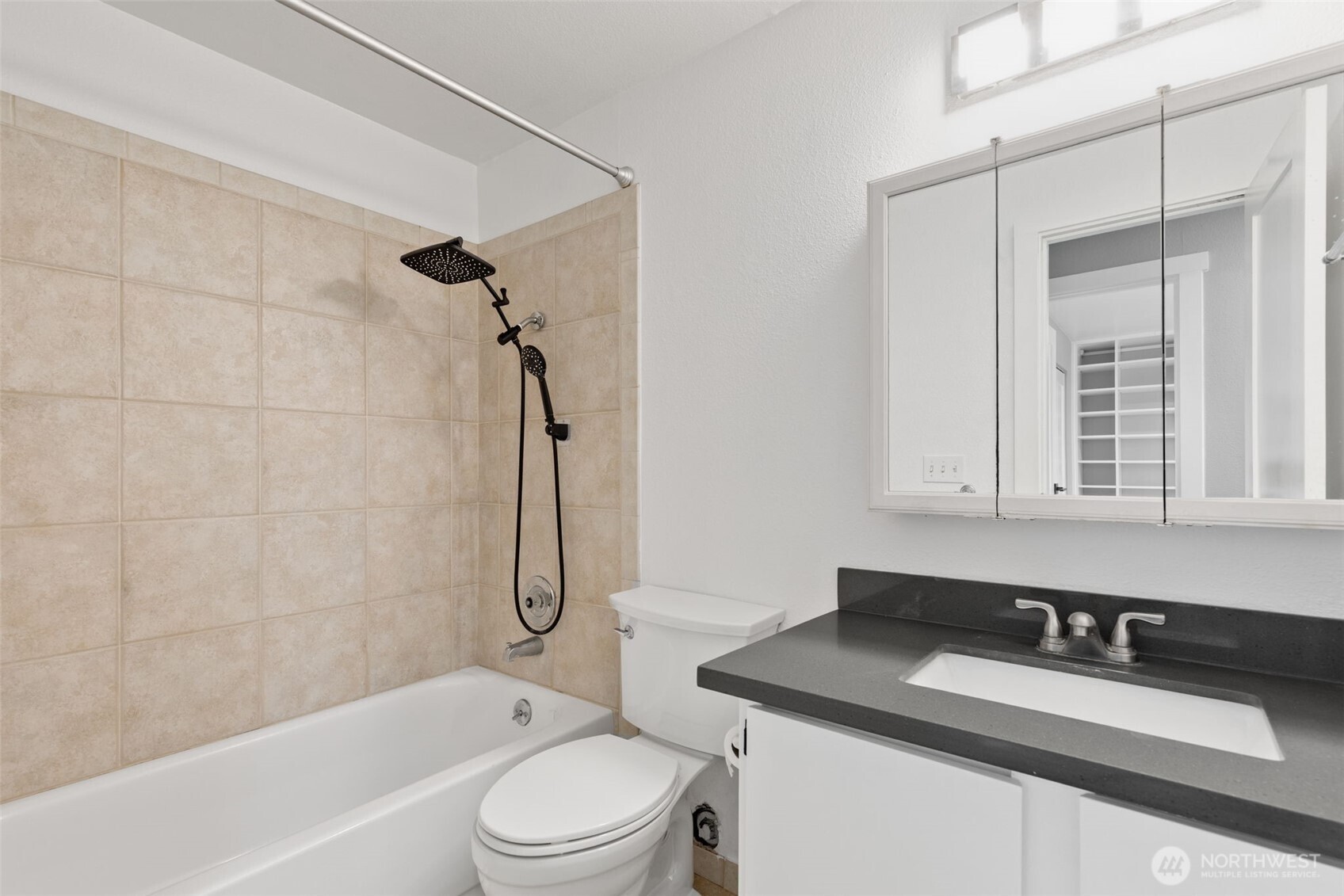 4308 Northeast Sunset Boulevard, Unit V5 Renton, WA 98059 - Photo 10 of 15