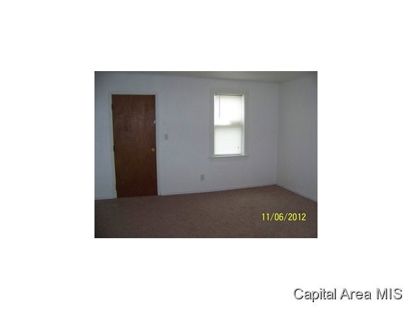 112 West Raylots Spaulding, IL 62561 - Photo 8 of 15 Gallery Image 8