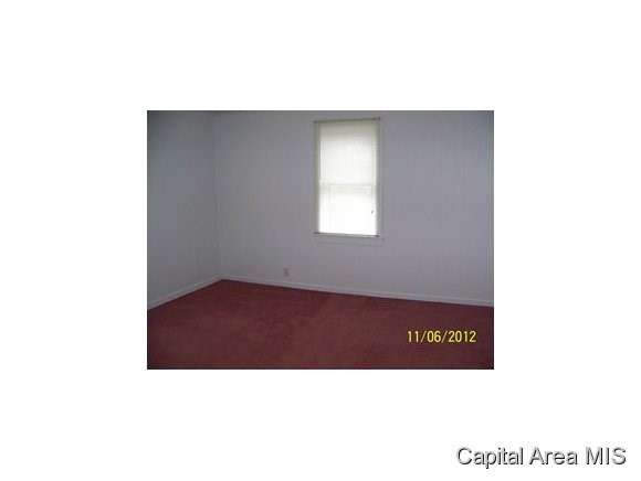 112 West Raylots Spaulding, IL 62561 - Photo 9 of 15 Gallery Image 9