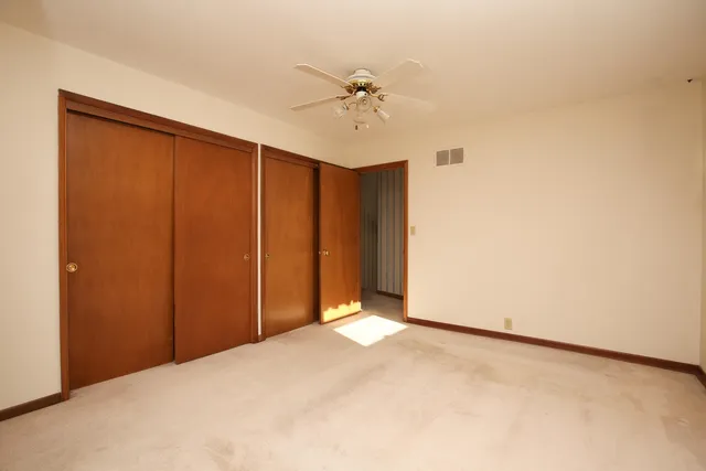 $2,450 | 1705 Elmwood Drive, Bettendorf, IA 52722