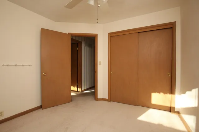 $2,450 | 1705 Elmwood Drive, Bettendorf, IA 52722