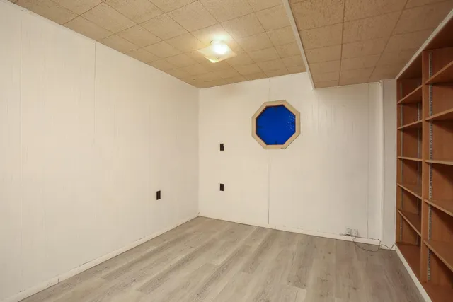 $2,450 | 1705 Elmwood Drive, Bettendorf, IA 52722