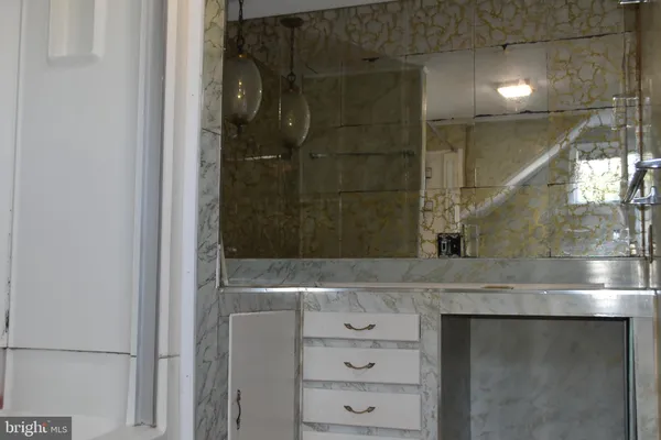 $1,500 | 45 Elm Street, Lemoyne, PA 17043