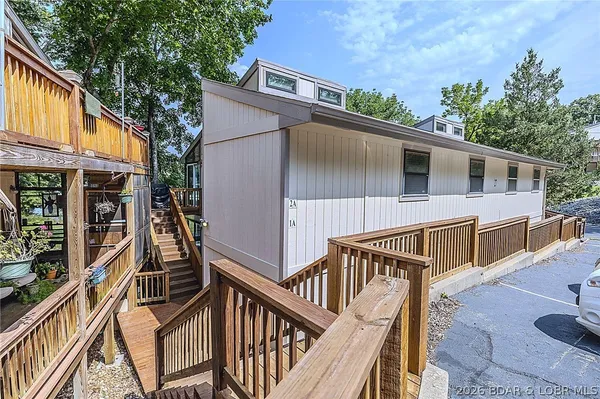 $215,000 | 27 Roanda Beach Drive, Unit 2A, Lake Ozark, MO 65049