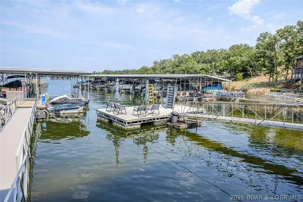 $215,000 | 27 Roanda Beach Drive, Unit 2A, Lake Ozark, MO 65049