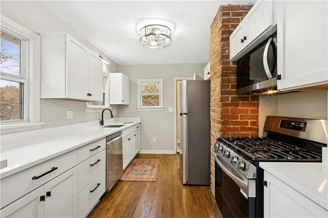 $279,000 | 507 East 61st Street, Kansas City, MO 64110