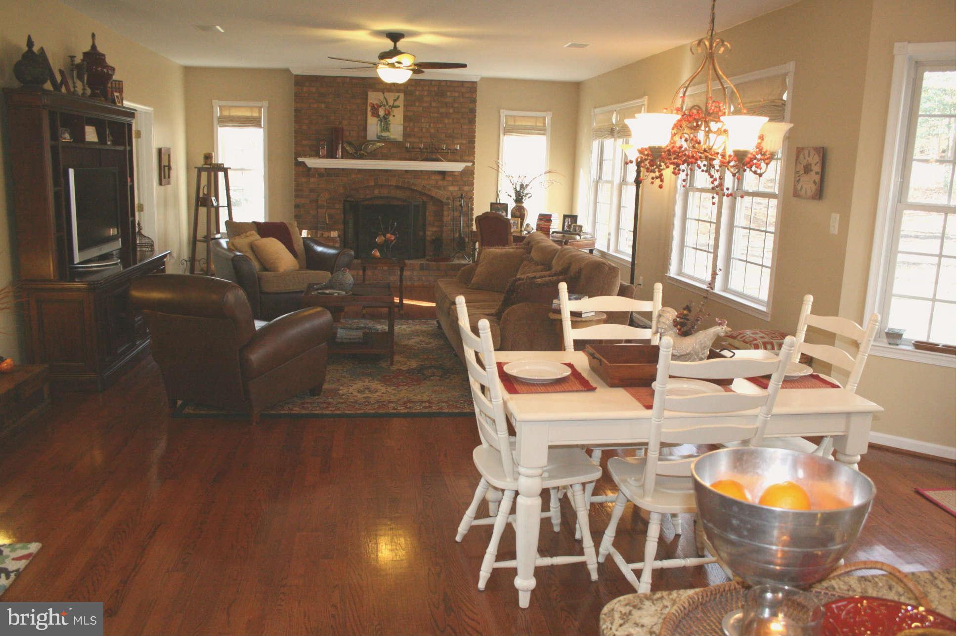 11 Beaver Ridge Road Stafford, VA 22556 - Photo 10 of 30 Family Room