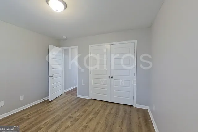 an empty room with cabinet