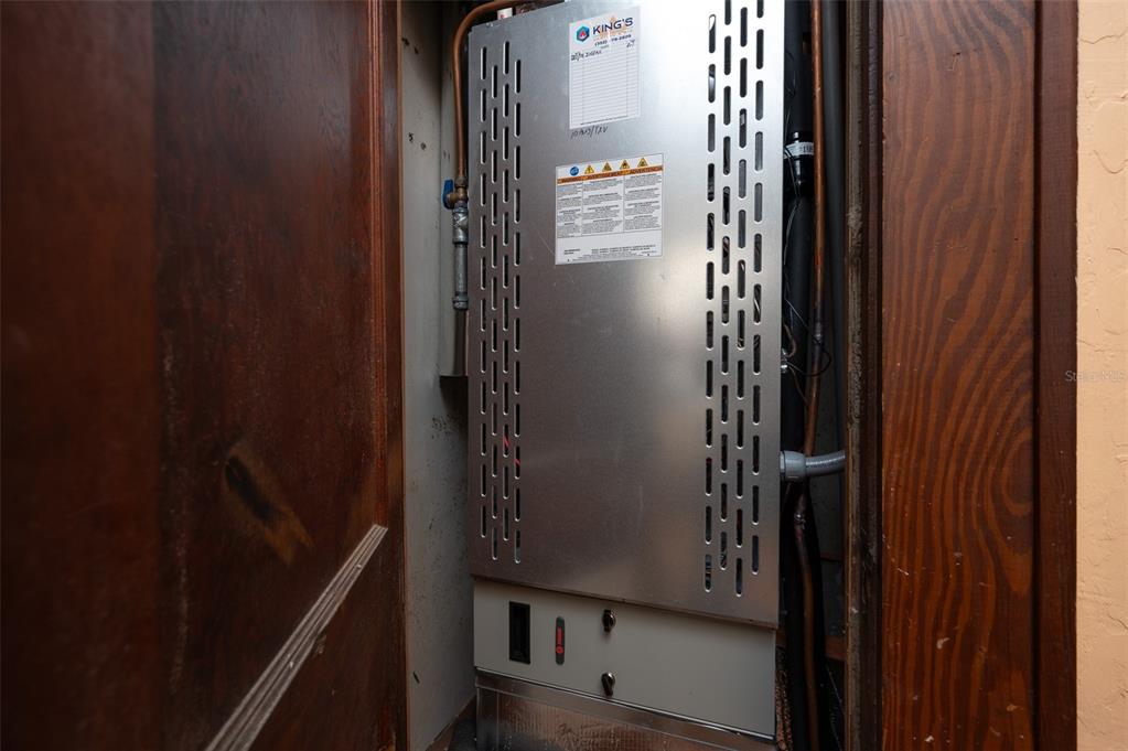 4016 Northwest 6th Street Gainesville, FL 32609 - Photo 17 of 20