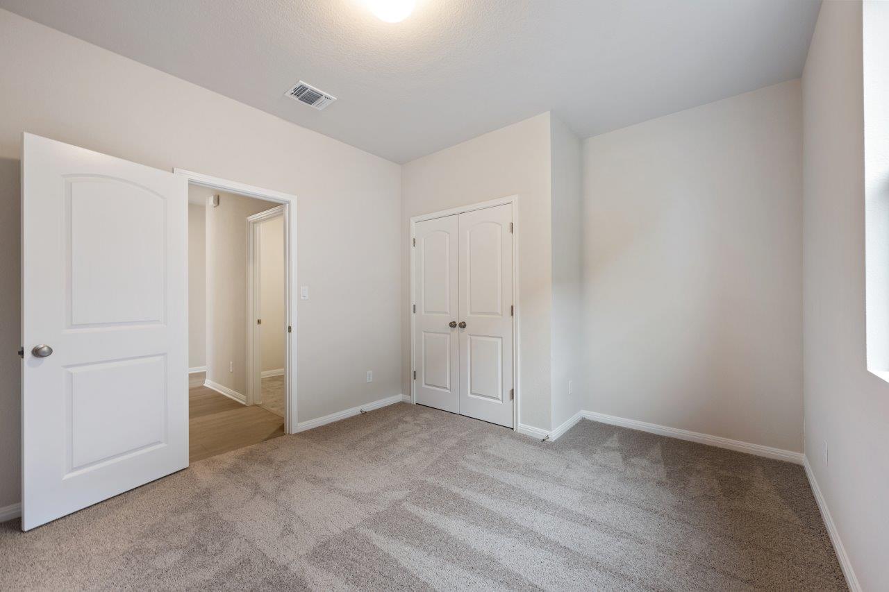 133 Jans Way Georgetown, TX 78626 - Photo 11 of 39 Representative images and renderings are for illustrative purposes. Actual structural options and design finishes of home may vary.