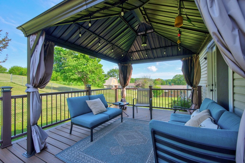 117 Pine Avenue Rural Retreat, VA 24368 - Photo 76 of 81 Gallery Image 76