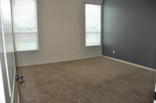 $3,100 | 17710 Booners Cove Court, Humble, TX 77346