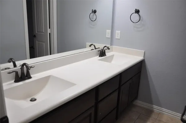 $3,100 | 17710 Booners Cove Court, Humble, TX 77346