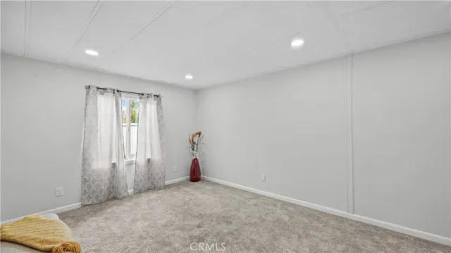 $215,000 | 1400 13th, Unit 206, Upland, CA 91786