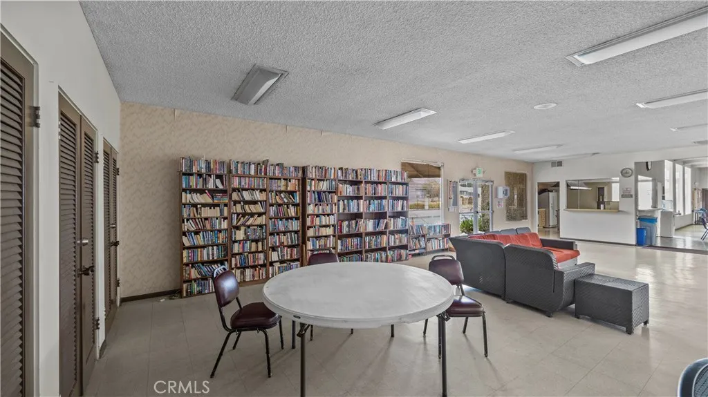 1400 13th, Unit 206 Upland, CA 91786 - Photo 22 of 28 community room