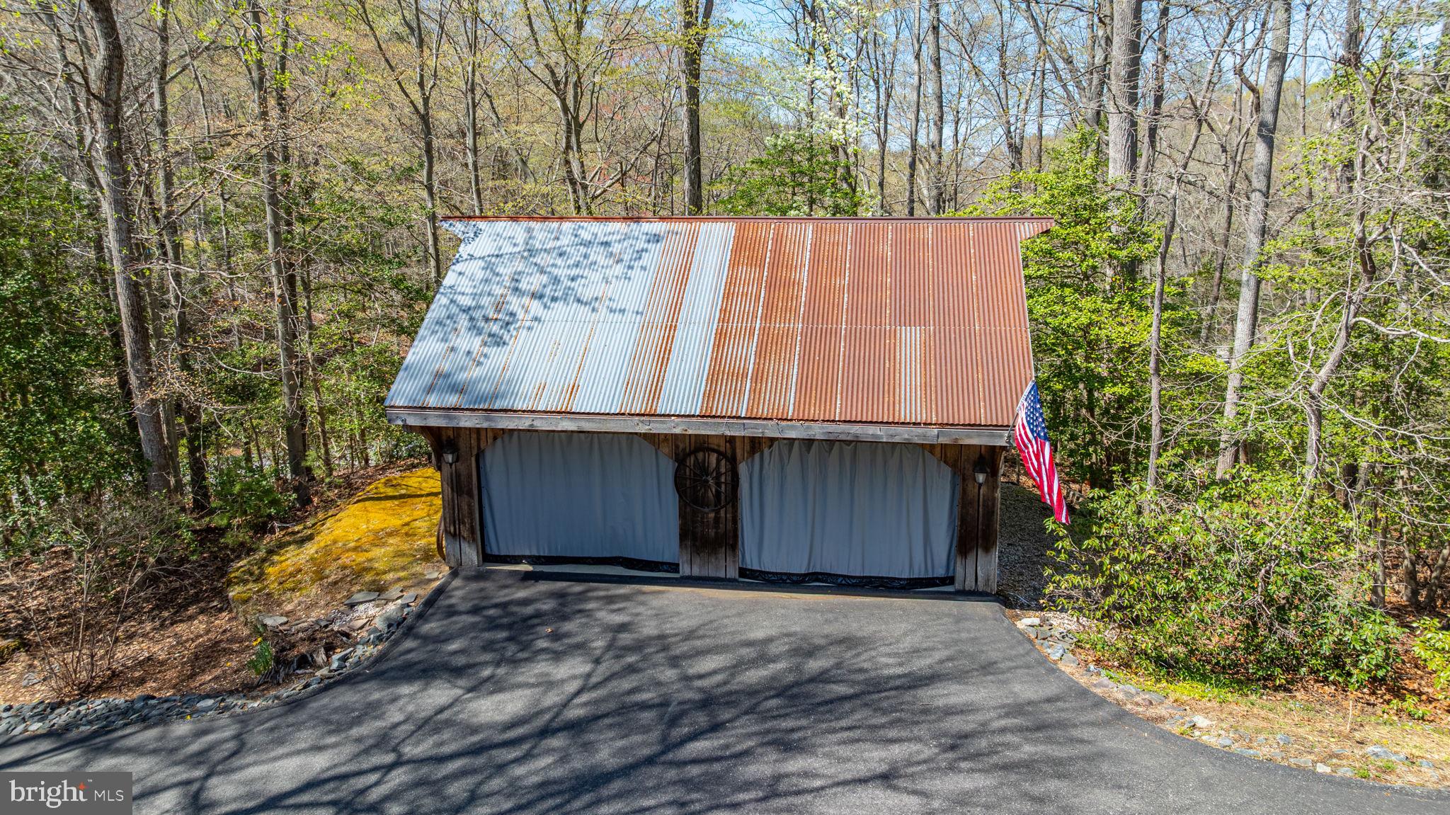 10231 3 Doctors Road Dunkirk, MD 20754 - Photo 42 of 63 a view of a backyard