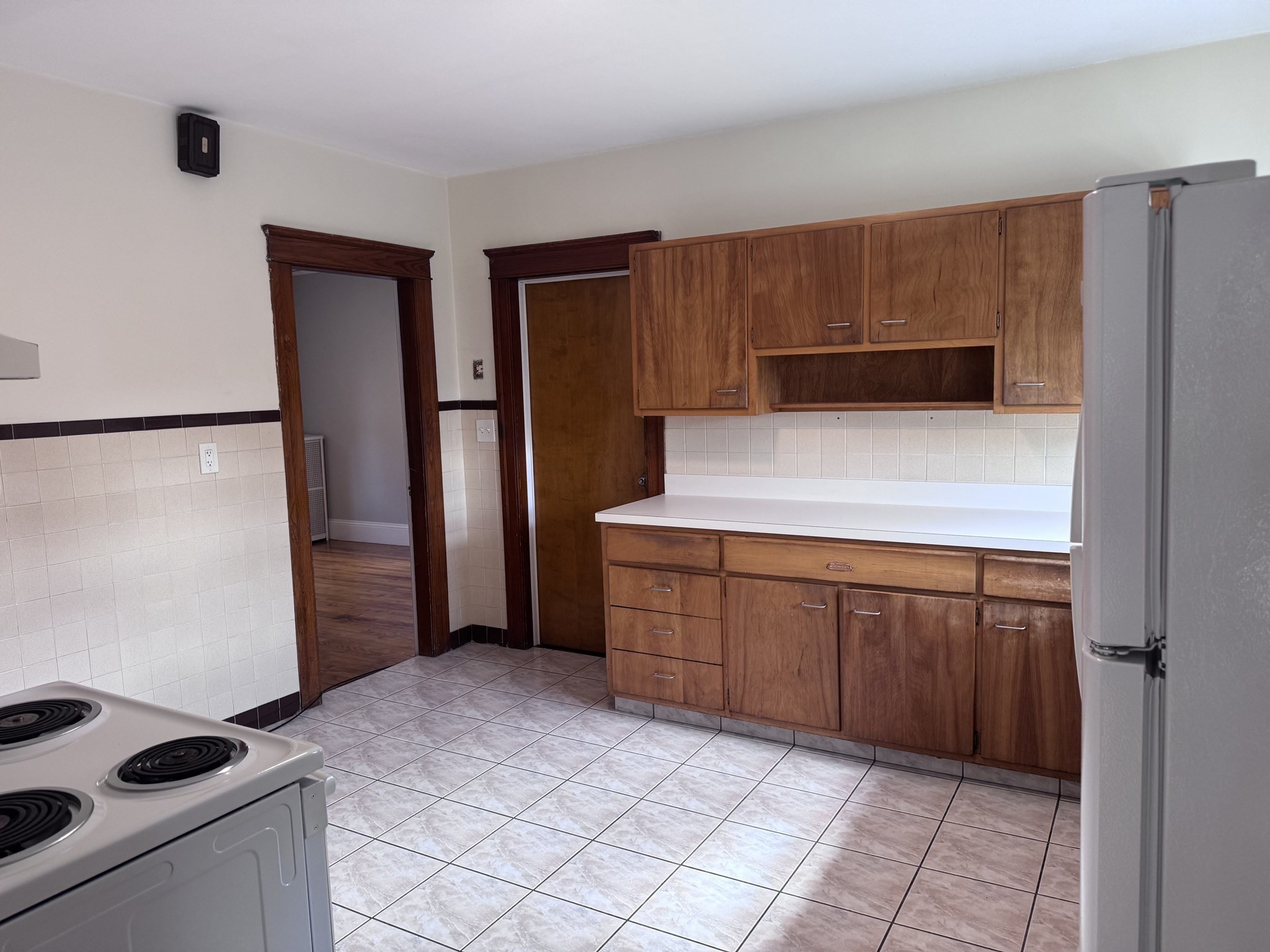 398 Lovell Street, Unit 2 Worcester, MA 01602 - Photo 19 of 35 Gallery Image 19