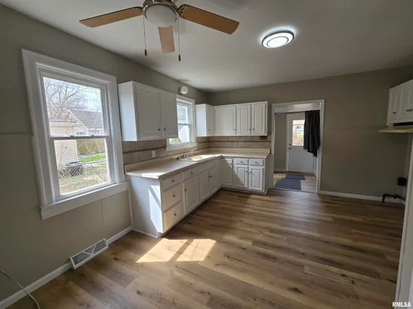 $89,900 | 10617 North State Street, Mossville, IL 61552