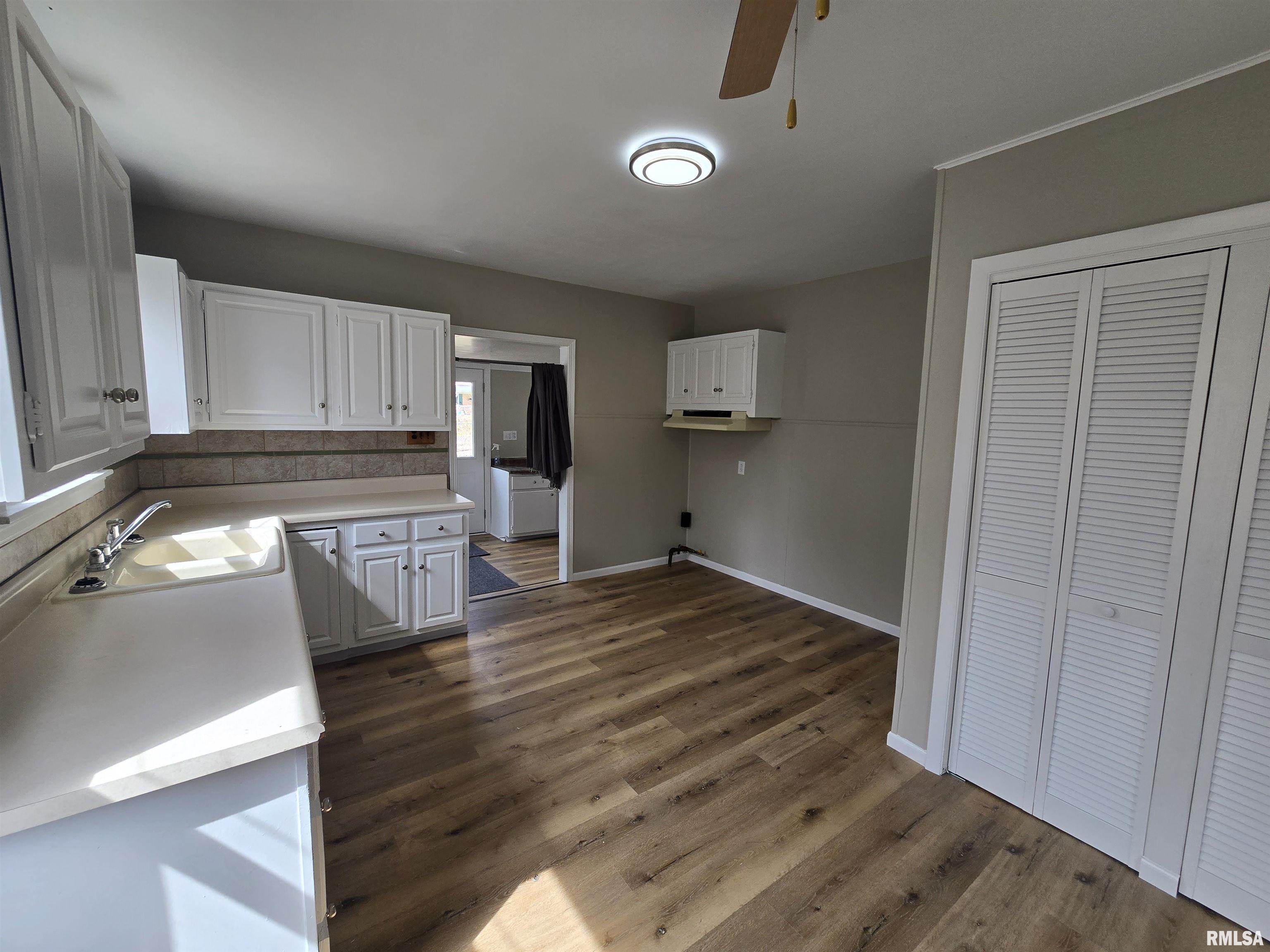 10617 North State Street Mossville, IL 61552 - Photo 6 of 12